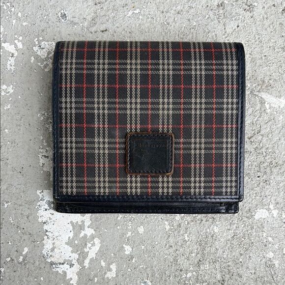 Vintage Burberry bifold wallet - Picture 1 of 12